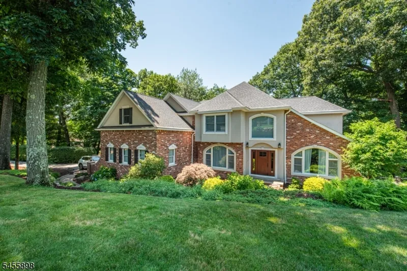 93 Coventry Way Ringwood, NJ 07456