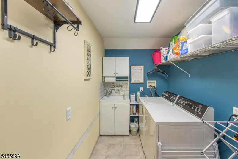 93 Coventry Way Ringwood, NJ 07456
