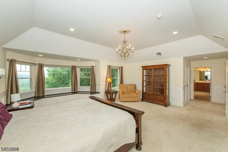 93 Coventry Way Ringwood, NJ 07456