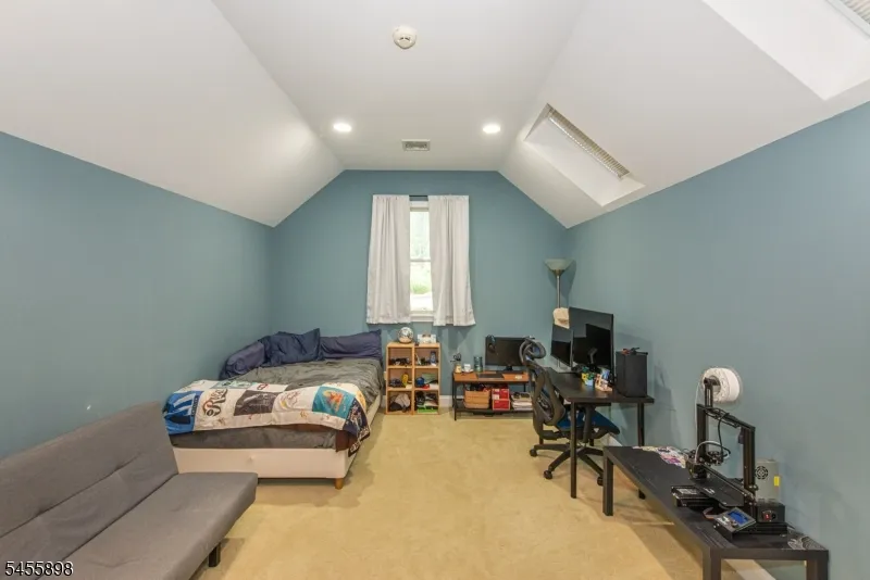 93 Coventry Way Ringwood, NJ 07456