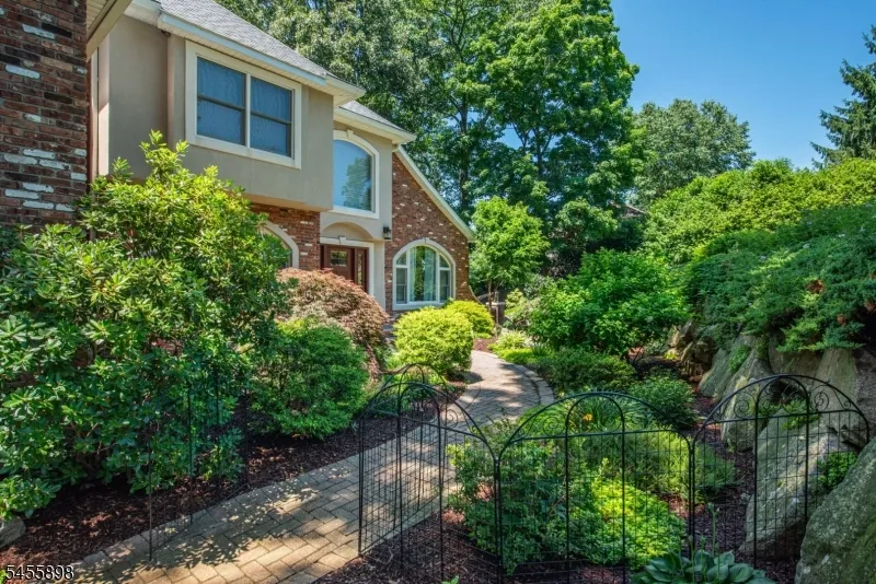93 Coventry Way Ringwood, NJ 07456