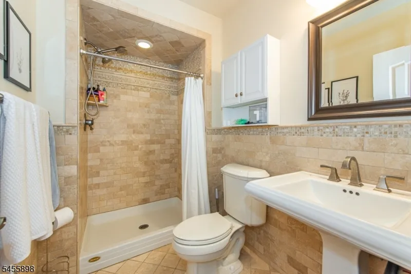 93 Coventry Way Ringwood, NJ 07456