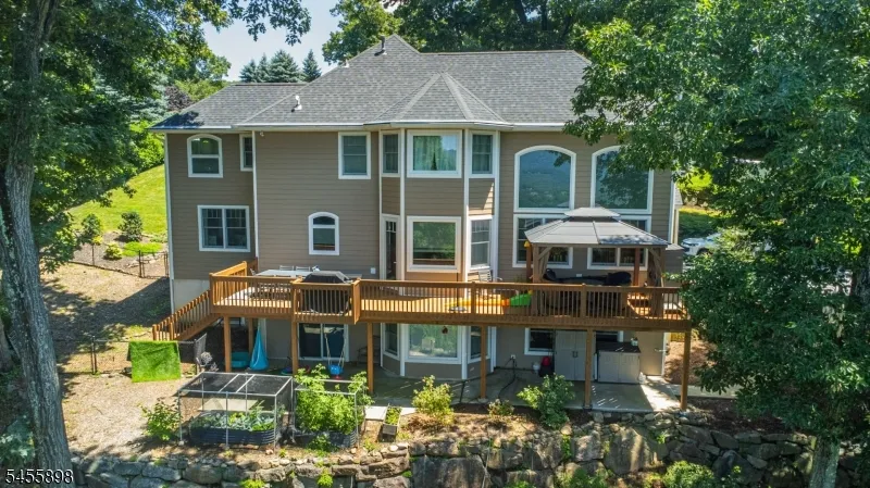 93 Coventry Way Ringwood, NJ 07456