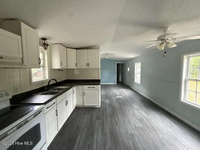 336 Old Folkstone Road Holly Ridge, NC 28445