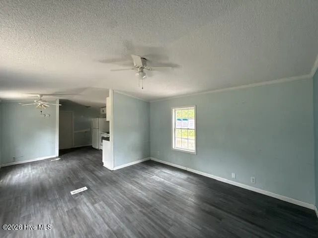 336 Old Folkstone Road Holly Ridge, NC 28445