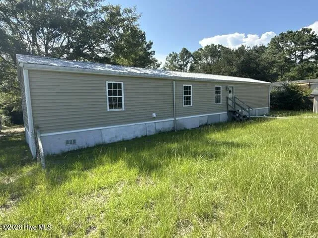 336 Old Folkstone Road Holly Ridge, NC 28445