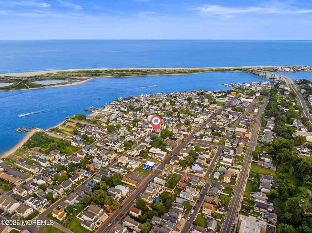 11 4th Street Highlands, NJ 07732