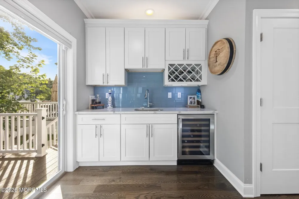 11 4th Street Highlands, NJ 07732
