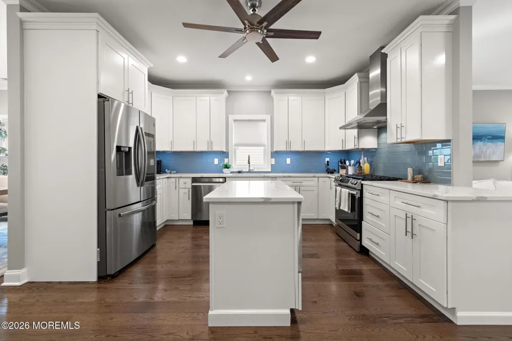 11 4th Street Highlands, NJ 07732