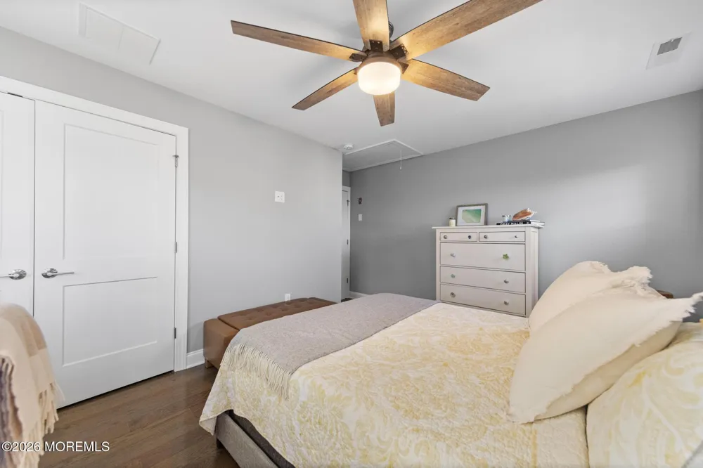 11 4th Street Highlands, NJ 07732