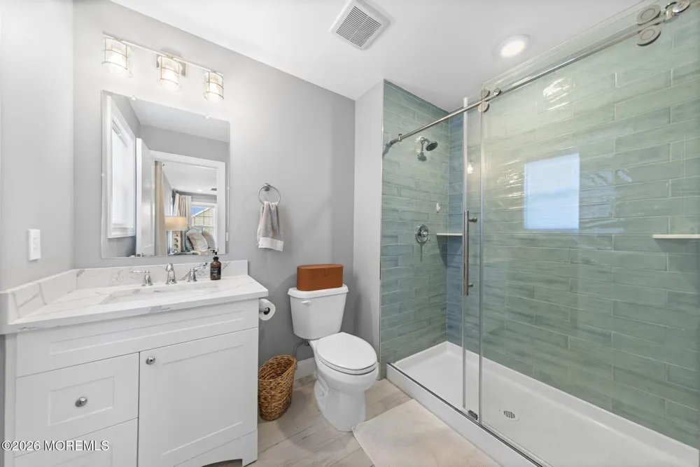 11 4th Street Highlands, NJ 07732