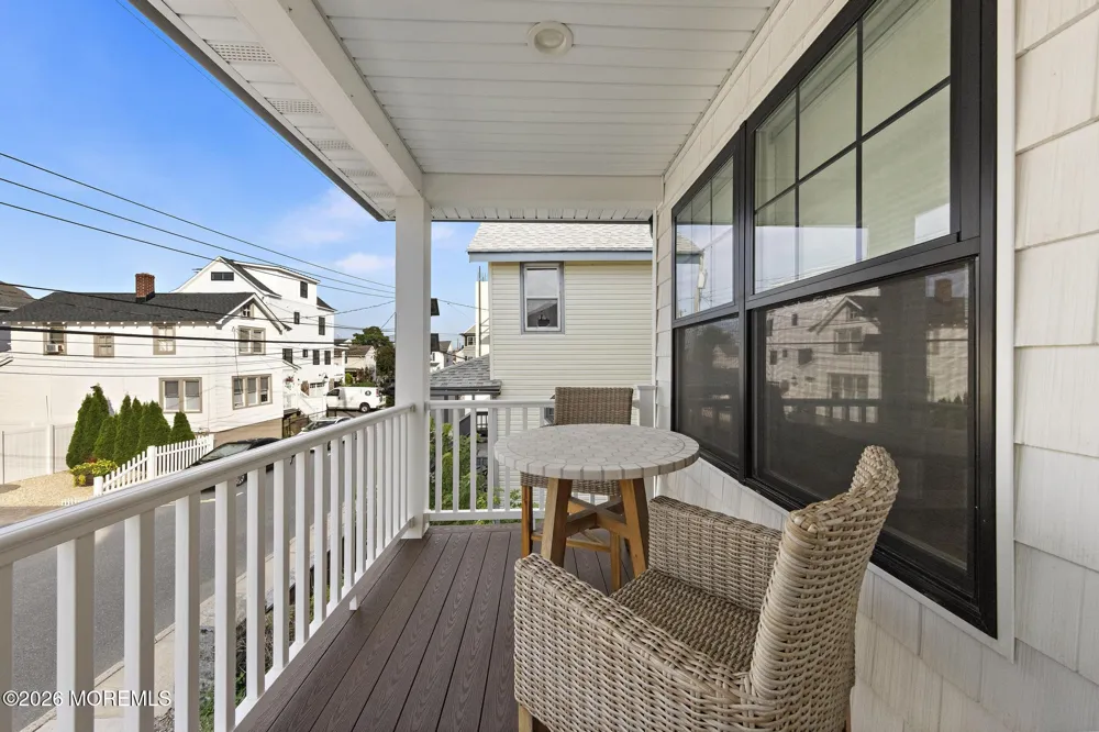 11 4th Street Highlands, NJ 07732