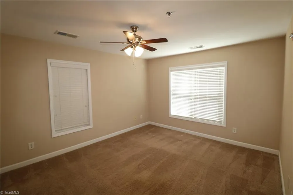 4762 Tatton Park Circle #1B Winston-Salem, NC 27103