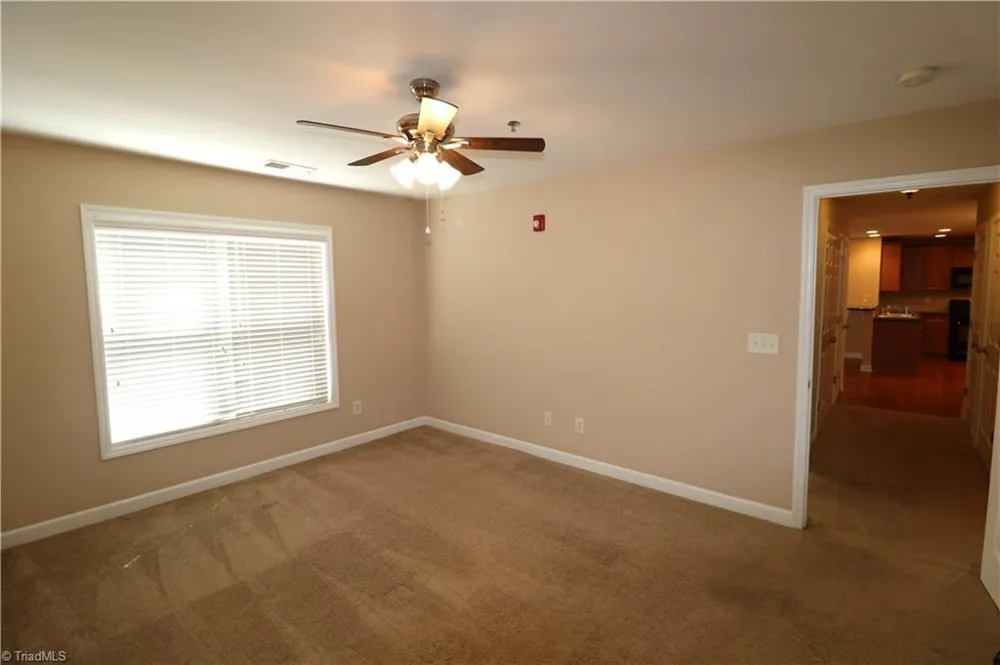 4762 Tatton Park Circle #1B Winston-Salem, NC 27103