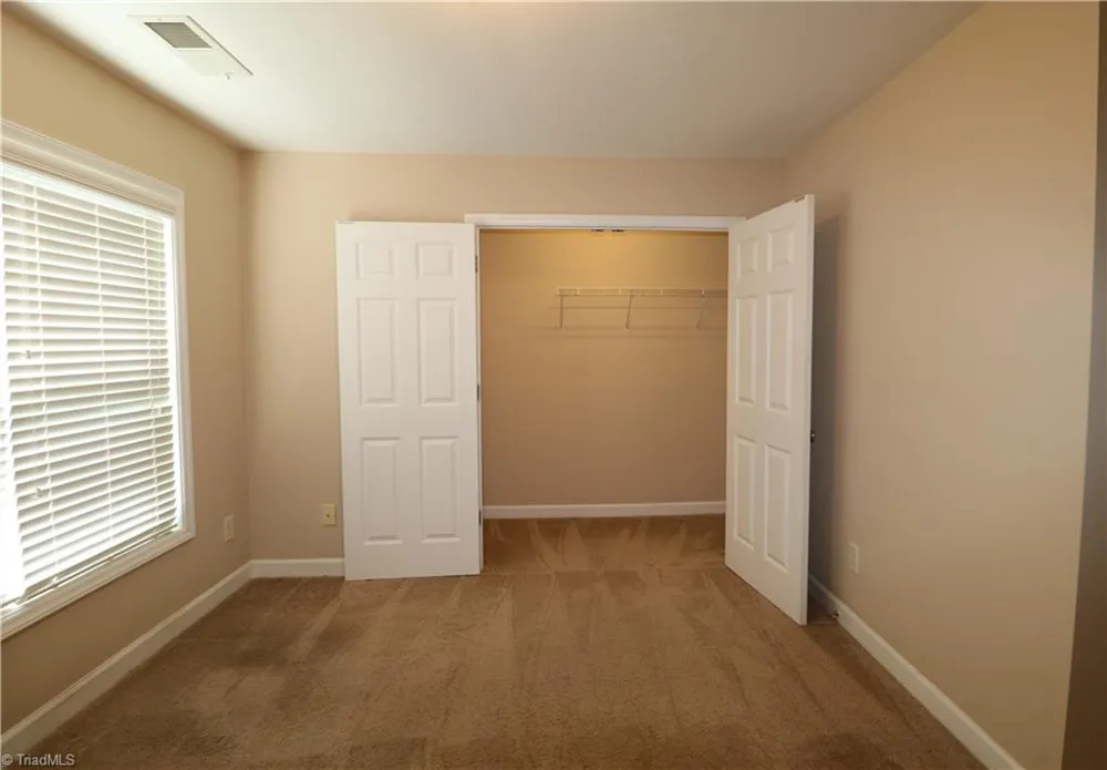 4762 Tatton Park Circle #1B Winston-Salem, NC 27103