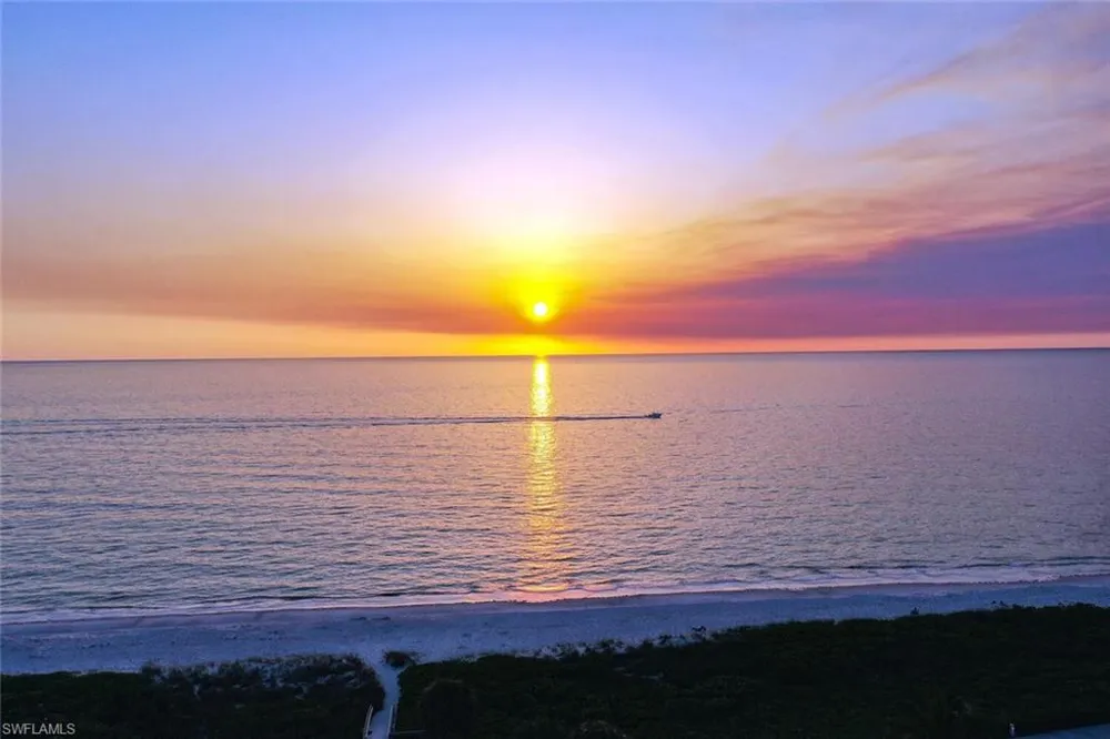 4551 Gulf Shore Boulevard #605 Naples, FL 34103