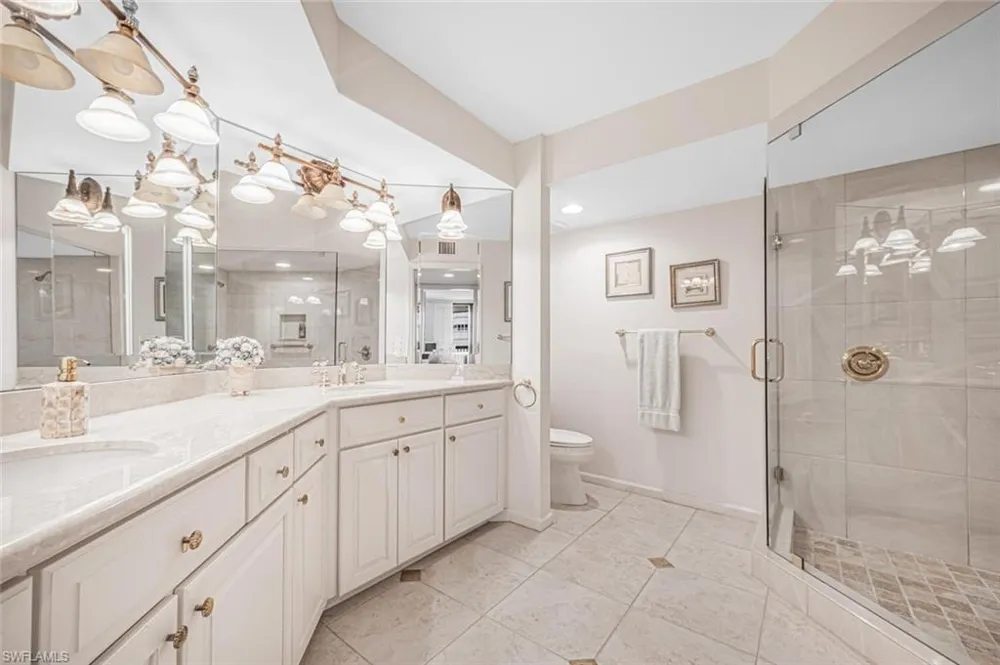4551 Gulf Shore Boulevard #605 Naples, FL 34103