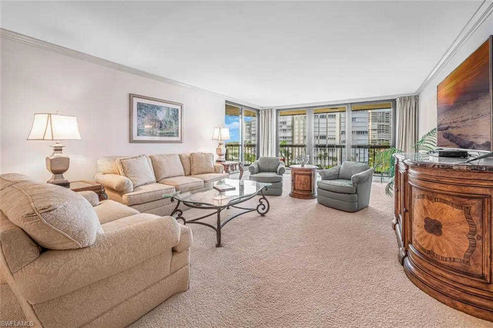 4551 Gulf Shore Boulevard #605 Naples, FL 34103