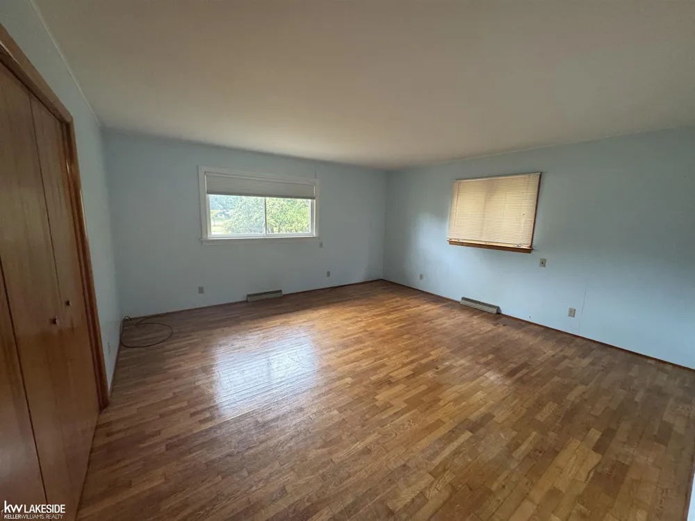 4864 Caseville Road Caseville Township, MI 48725
