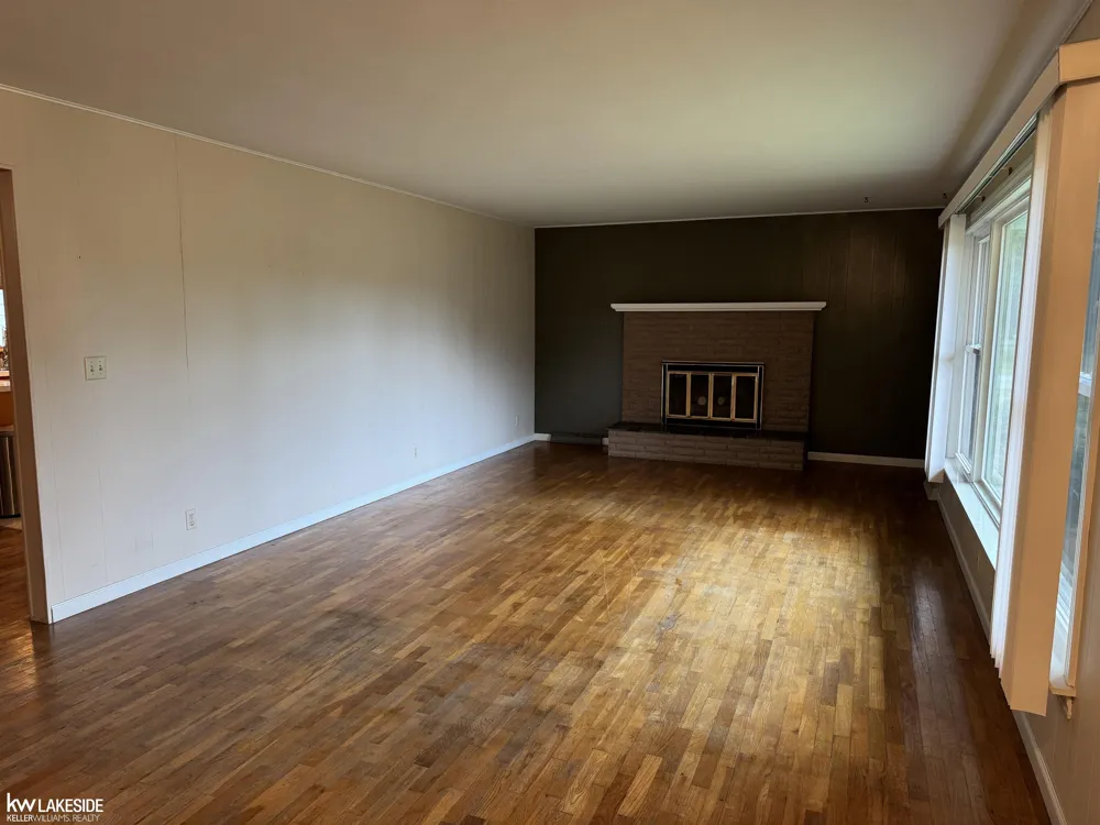 4864 Caseville Road Caseville Township, MI 48725