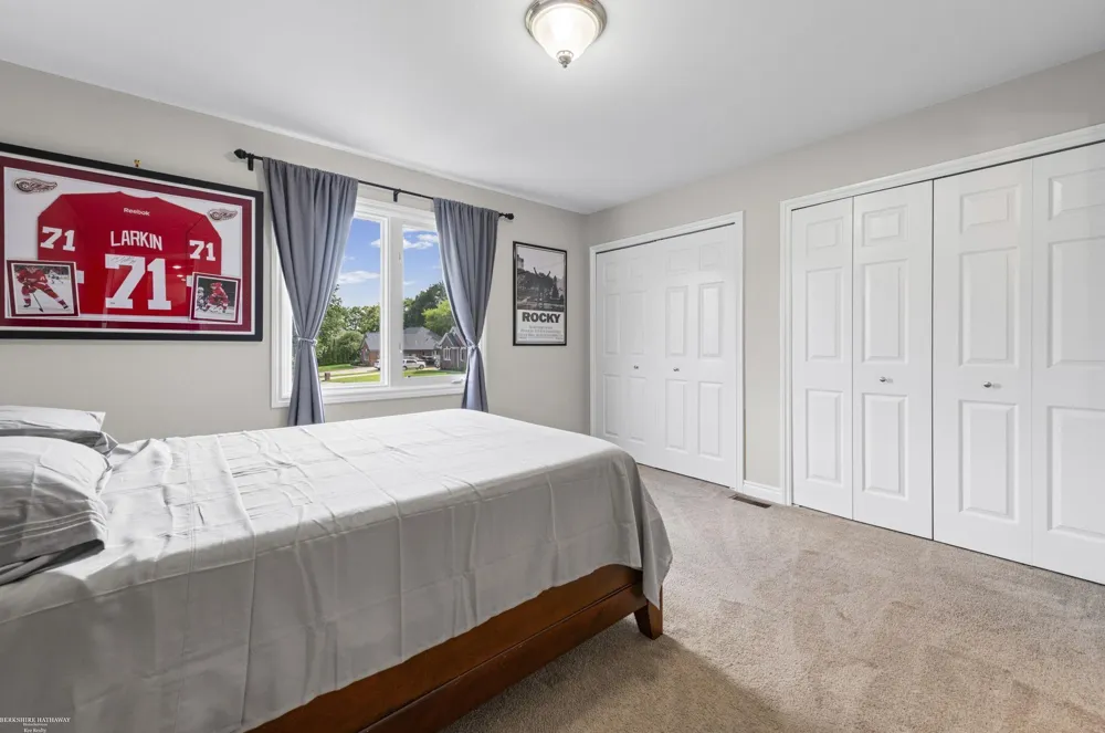 68242 Lake Angela Pointe Street Richmond City, MI 48062