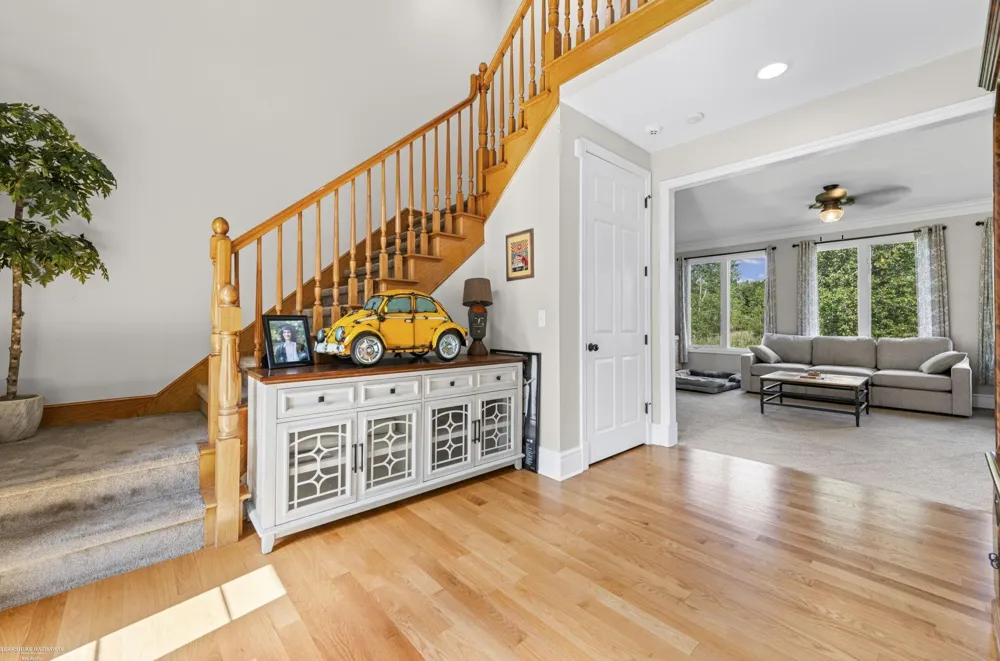 68242 Lake Angela Pointe Street Richmond City, MI 48062