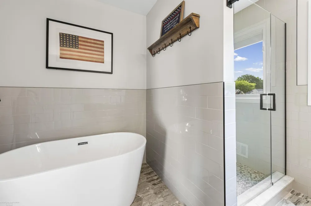 68242 Lake Angela Pointe Street Richmond City, MI 48062