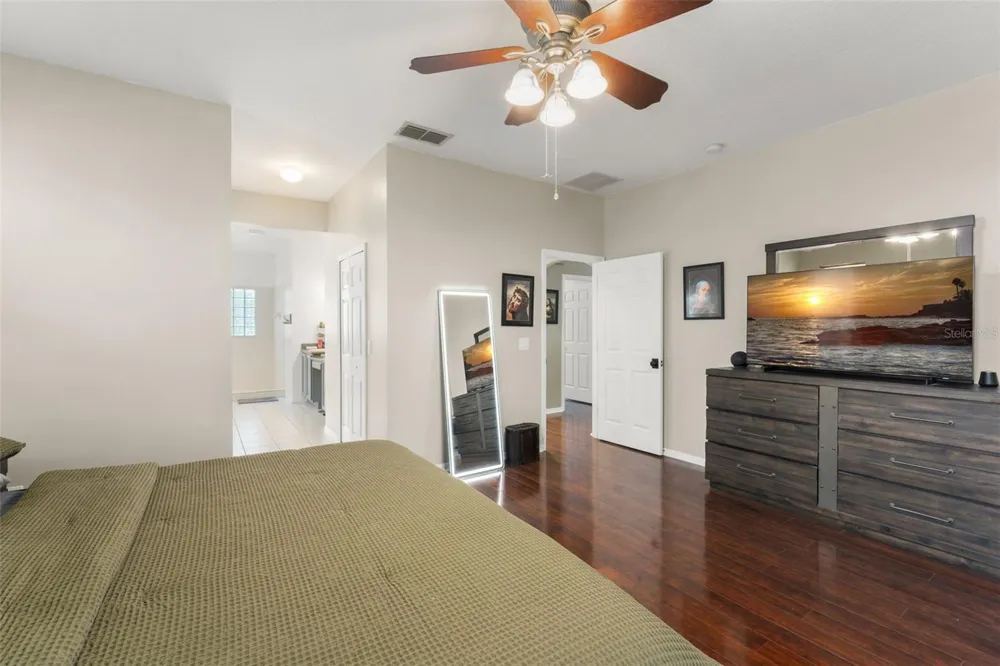428 SHADY PINE COURT Minneola, FL 34715