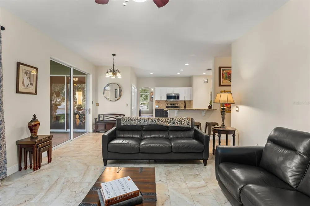 428 SHADY PINE COURT Minneola, FL 34715