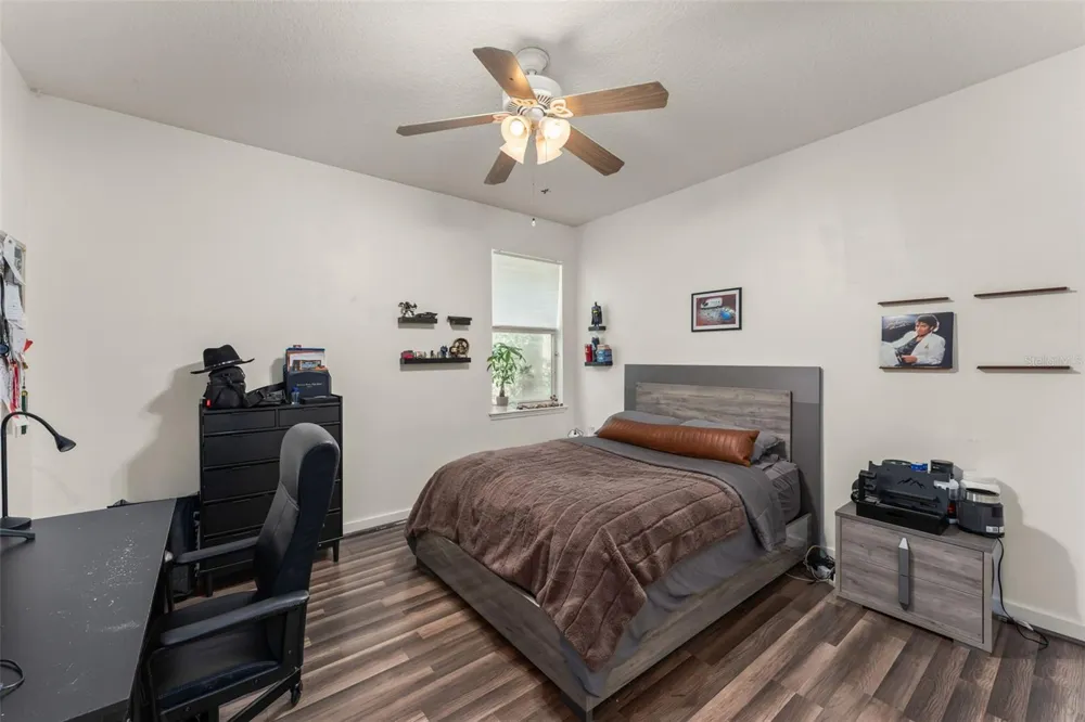 428 SHADY PINE COURT Minneola, FL 34715