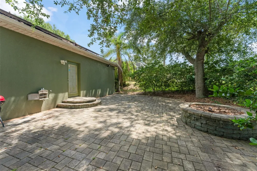 428 SHADY PINE COURT Minneola, FL 34715