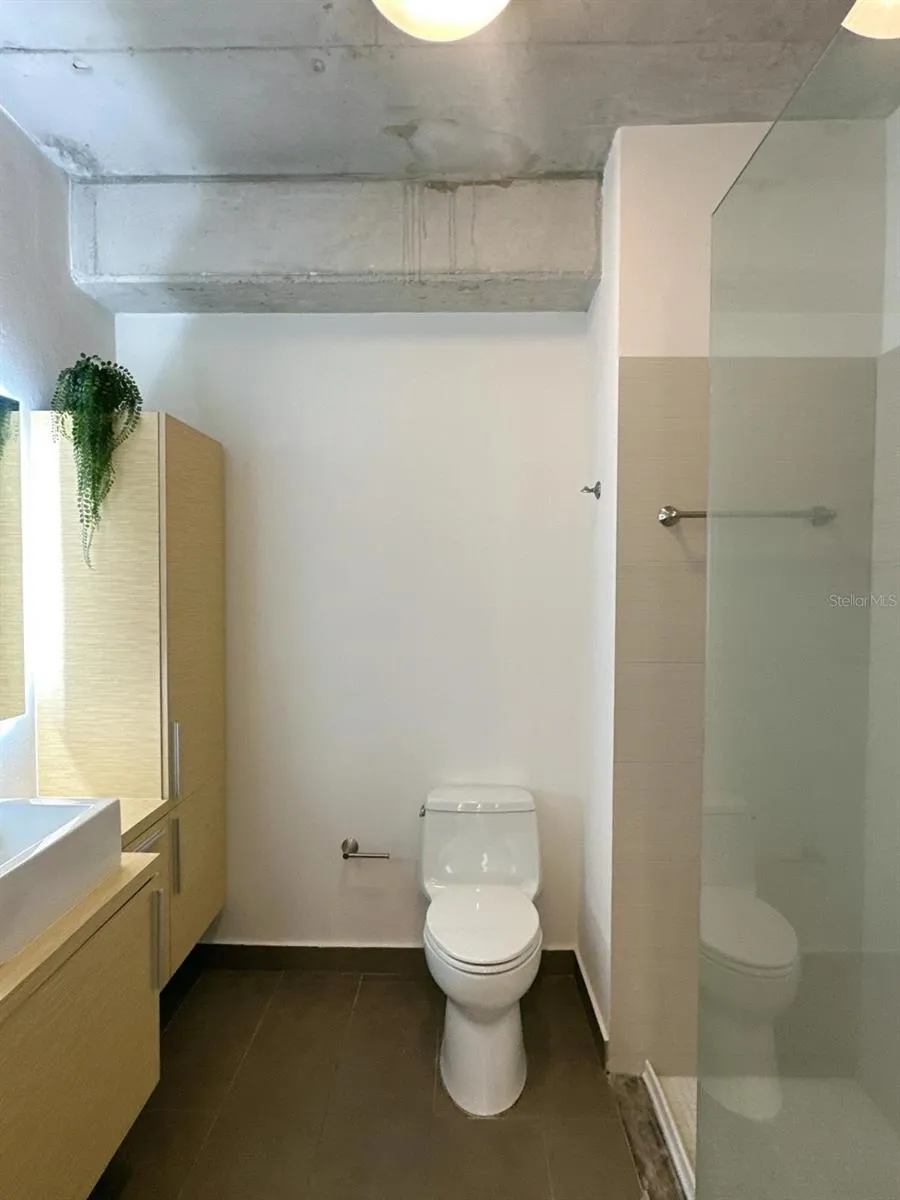 404 CONSTITUCION AVENUE #206 San Juan, PR 00901