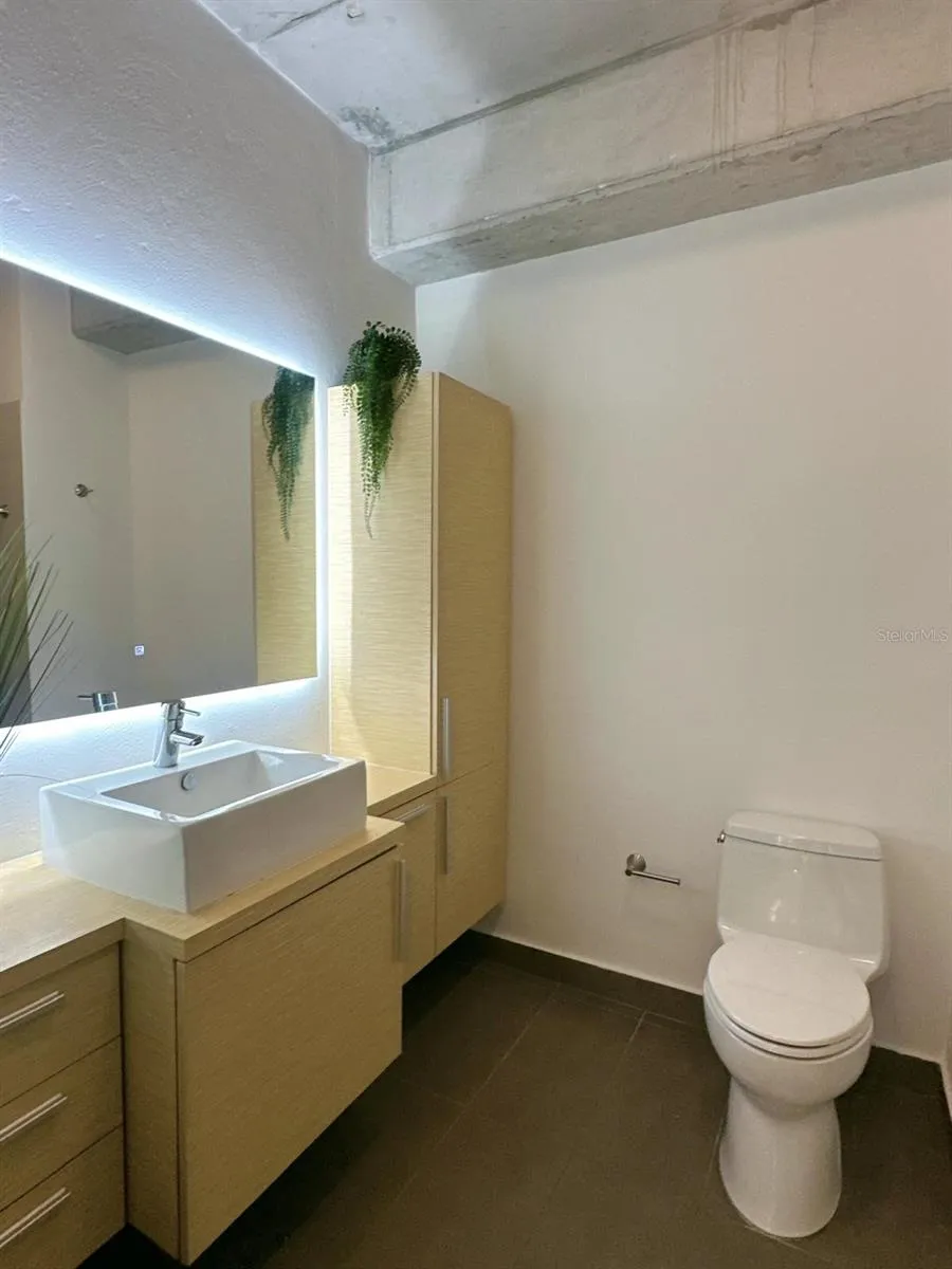 404 CONSTITUCION AVENUE #206 San Juan, PR 00901