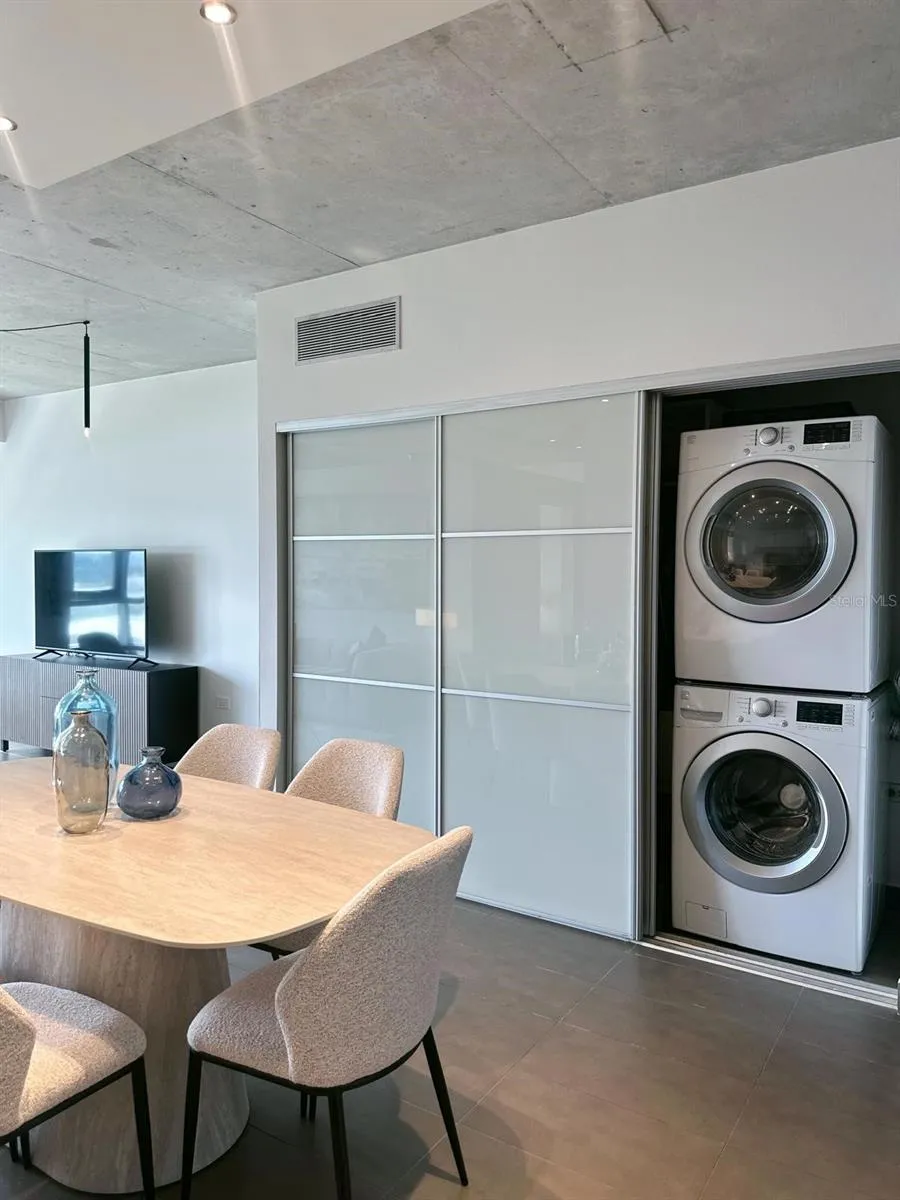 404 CONSTITUCION AVENUE #206 San Juan, PR 00901