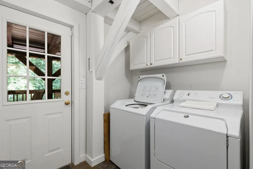 281 Pine Cone RD Blue Ridge, GA 30513