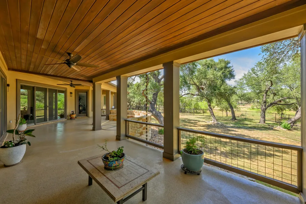 1273 Ranchers Club Lane Driftwood, TX 78619