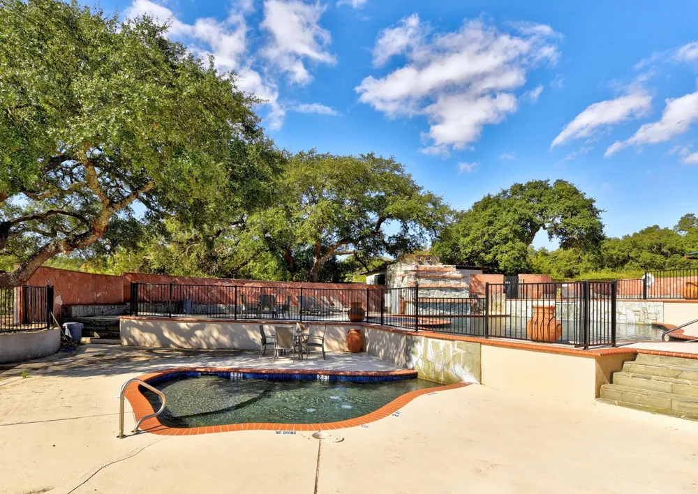 1273 Ranchers Club Lane Driftwood, TX 78619