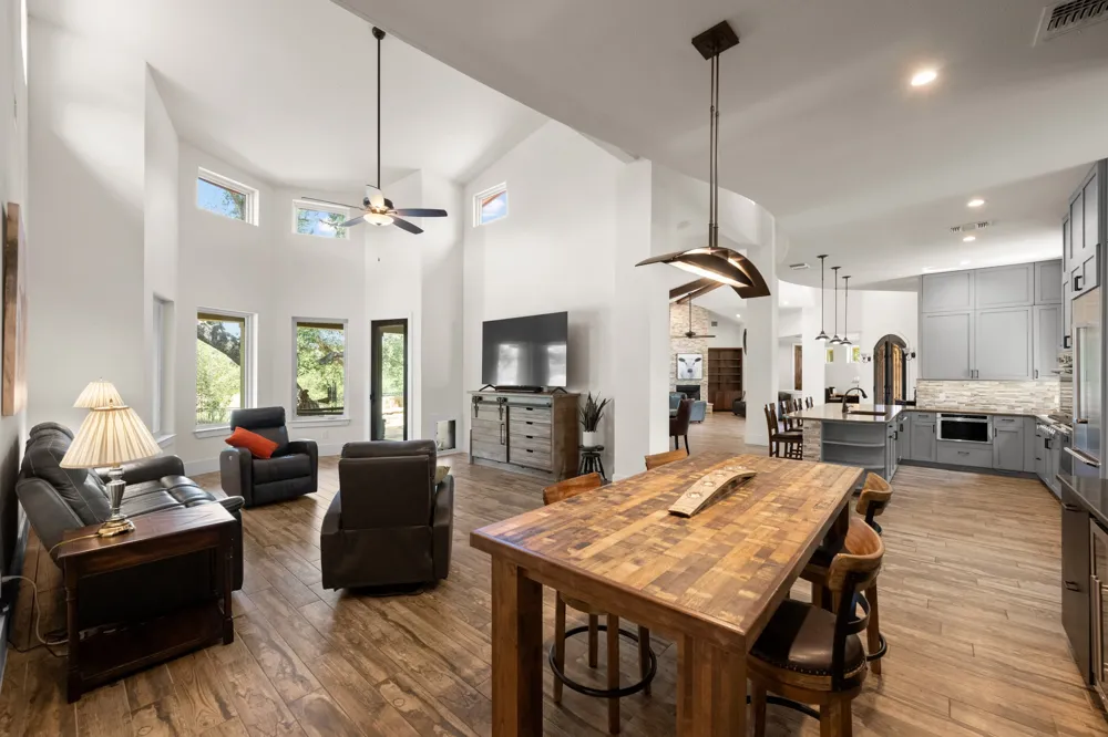 1273 Ranchers Club Lane Driftwood, TX 78619