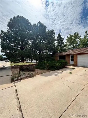 16270 13th Golden, CO 80401