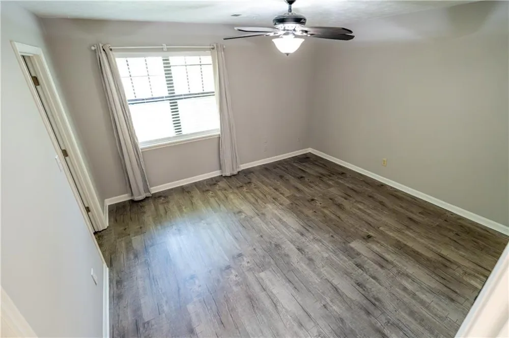 1256 Minhinette Drive Roswell, GA 30075