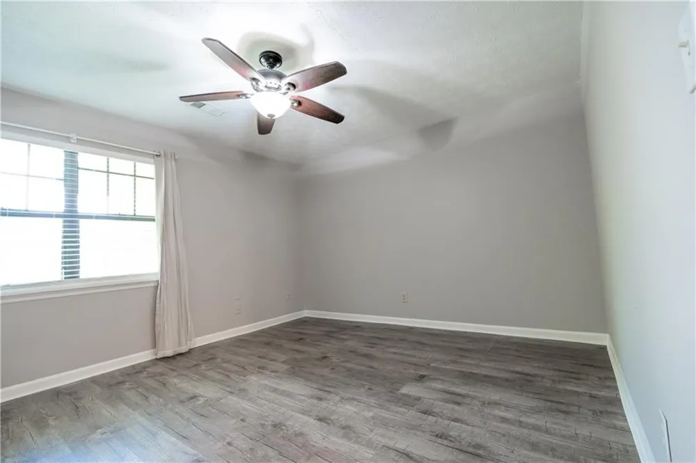 1256 Minhinette Drive Roswell, GA 30075