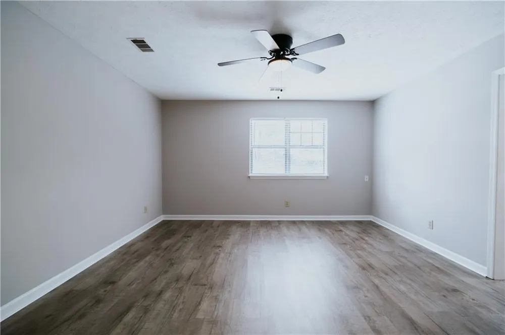 1256 Minhinette Drive Roswell, GA 30075
