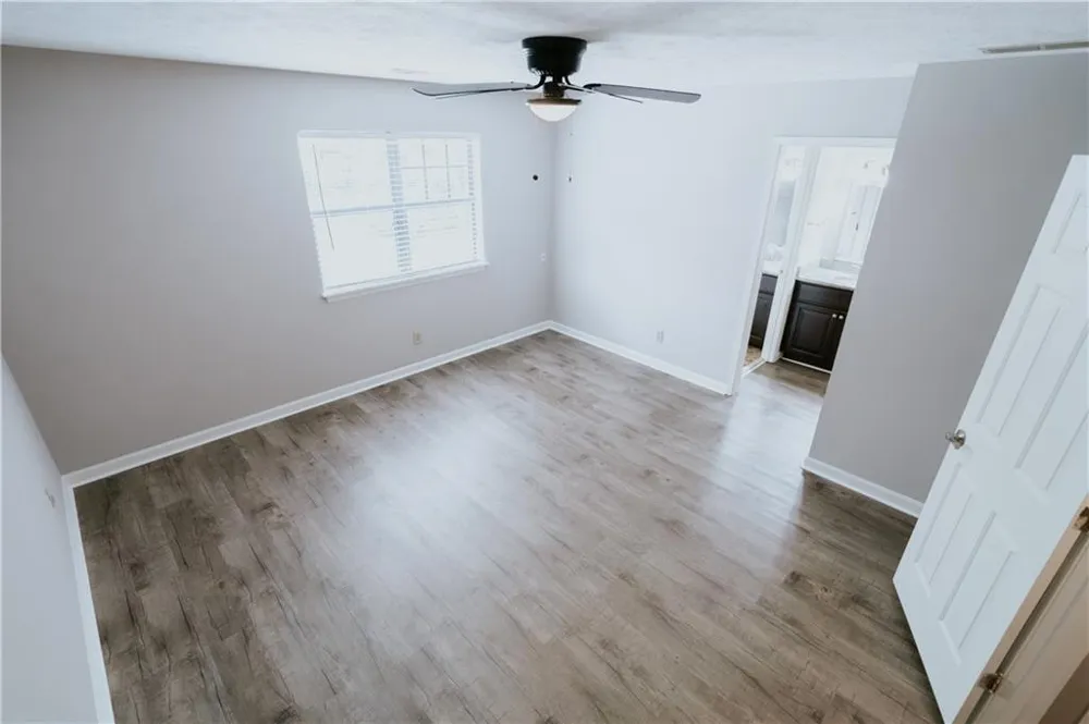 1256 Minhinette Drive Roswell, GA 30075