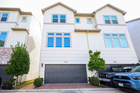 4508 Trevor Park Lane