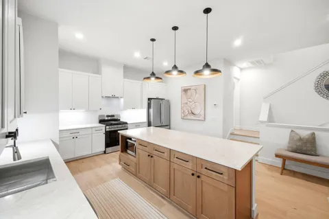 2212 Lou Ellen Lane #D