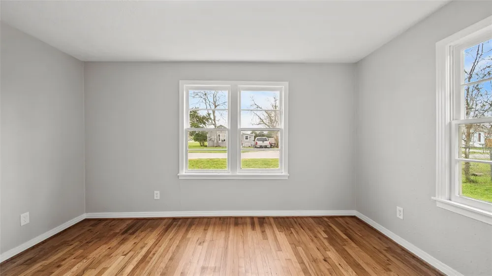 234 E Texas Street Brazoria, TX 77422