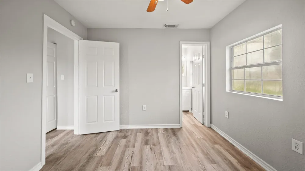 234 E Texas Street Brazoria, TX 77422