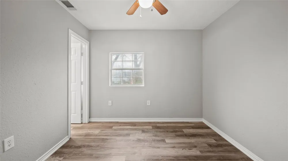 234 E Texas Street Brazoria, TX 77422