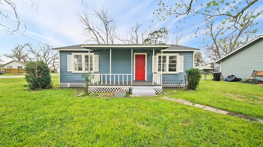 234 E Texas Street Brazoria, TX 77422