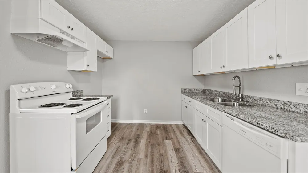 234 E Texas Street Brazoria, TX 77422